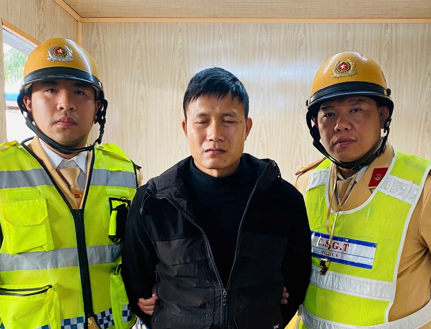 Phòng Cảnh sát giao thông: Qua tuần tra kiểm soát, bắt giữ nhiều đối tượng tàng trữ trái phép chất ma tuý